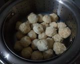 Foto langkah ke 4 dari resep Bola2 ayam wortel isi keju.