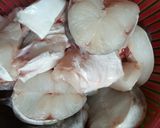 Foto langkah ke 1 dari resep Sayur asem santan + Ikan baung.