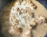 A picture of step 2 of Gondhoraj kanchlonka chicken stew.