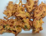 A picture of step 5 of Simple Onion Pakoda.