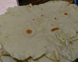 Foto langkah ke 10 dari resep Kulit tortila / Flour tortila/ roti pita/ kulit kebab Italy.