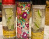 Foto langkah ke 1 dari resep Infused Water (8) Pelengkap Bekal Makan Siang.