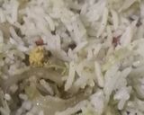 A picture of step 3 of Chinese rice with wings.