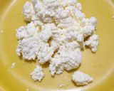 A picture of step 1 of Homemade paneer.