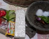 Foto langkah ke 1 dari resep Pepes Tempe Ulek Rasa Kencur.