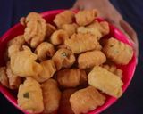 Foto langkah ke 15 dari resep Resep & Cara Membuat Kue Garpu Bawang yang gurih dan renyah.