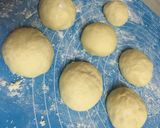 Foto langkah ke 8 dari resep Donat tanpa diuleni.