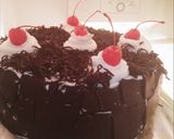 Foto langkah ke 9 dari resep Blackforest Lembut (Kue Ulang Tahun) 🎂.