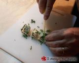 Φωτογραφία βήματος 10 της συνταγής Ρολάκια από ψωμί του τόστ, για ορεκτικό της στιγμής