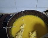 Foto langkah ke 2 dari resep 365. Ayam Goreng Kremes.