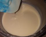 A picture of step 3 of Yogurt Cake.
