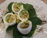 Foto del paso 4 de la receta: Huevo relleno de aguacate 😋🤗