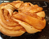 Foto del paso 8 de la receta: Rosca de reyes/Pascua trenzada de dulce de leche