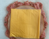 Foto del paso 2 de la receta: Rollitos de carne molida rellenos