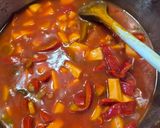 Hajdinás-paradicsomos-kápiás édesburgonya leves recept fázis 3 fotója
