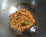 Foto langkah ke 3 dari resep Nasi Bakar Merah Putih Ayam Pedas.