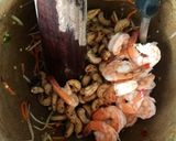 รูปขั้นตอนการทำที่ 4 ของ ตำไทยกุ้งสด