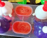 वाटरमेलन पाॅप्सिकल (watermelon popsicles recipe in Hindi) रेसिपी चरण 3 फोटो