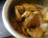 A picture of step 1 of Fish roast meen roast.