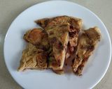 Foto del paso 1 de la receta: Torres de tortilla, butifarra y sol ensalada