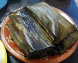 Foto del paso 5 de la receta: Tamales de puerco en hoja de plátano