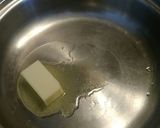 A picture of step 1 of Mexican scrambled eggs.