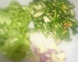 Foto langkah ke 1 dari resep Tumis teri cabe dan tomat ijo ala rika.