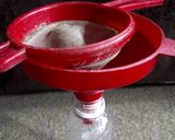 A picture of step 5 of Clove Oil.