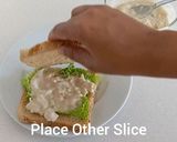 ক্রীমি চিকেন স্যানডউইচ (Creamy Chicken Sandwich recipe in Bengali) রেসিপির ধাপ 5 ছবি