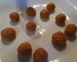 Gluténmentes zöldborsó leves májgombóc levesbetéttel recept fázis 3 fotója