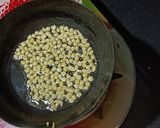 A picture of step 3 of Jowar Matar Atta Masala Bundi.