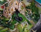 Foto langkah ke 4 dari resep Tumis Pakcoy Taoge Tidak Pedas.