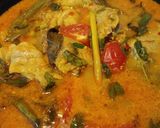 Foto langkah ke 6 dari resep Ayam Woku Tidak Pedas.