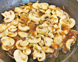 Foto del paso 5 de la receta: Solomillo Strogonoff