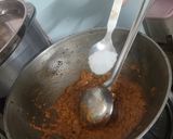 A picture of step 5 of Shahi paneer.