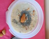 A picture of step 2 of Banana Almond Smoothie.