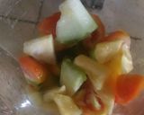 Foto langkah ke 1 dari resep Jus Diet Nanas Melon Tomat dan Jeruk.