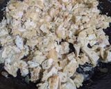 Foto del paso 2 de la receta: 🧀 Crepes rellenos de pollo y queso 🍗