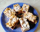 Reszelt meggyes pite recept fázis 6 fotója