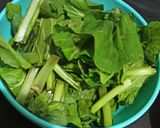 Foto langkah ke 1 dari resep Tumis jamur tiram wortel caisim.