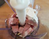 Foto del passaggio 3 della ricetta Fagottini di pasta ripiena di mortadella