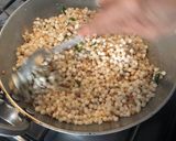 A picture of step 6 of Sabudana khichdi.