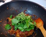 A picture of step 3 of Spicy Basil Cod Fish.