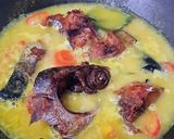 Foto langkah ke 5 dari resep Tongkol Masak Kuning.