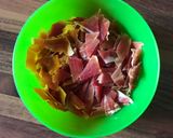 Foto del paso 2 de la receta Guisantes con jamón y huevo poché