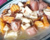 Foto langkah ke 5 dari resep Sosis Tahu Kuah.