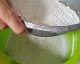 Foto langkah ke 2 dari resep Bolu kukus coklat mekar.