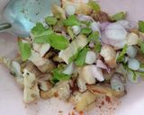 รูปขั้นตอนการทำที่ 3 ของ ยำไก่แซ่บ คลีน ปรุงน้อย
