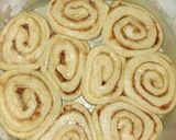 A picture of step 13 of Cinnamon roll 2.
