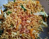 Foto langkah ke 3 dari resep Mie Kuning Kenduren.
